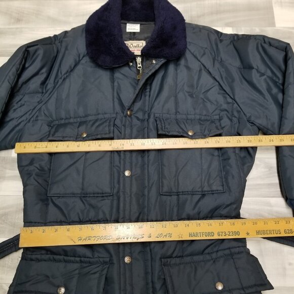 ✅VTG Walls Blizzard Pruf Coveralls Men XL Reg 46-48 Belted Faux Fur Collar STAIN - Picture 4 of 14